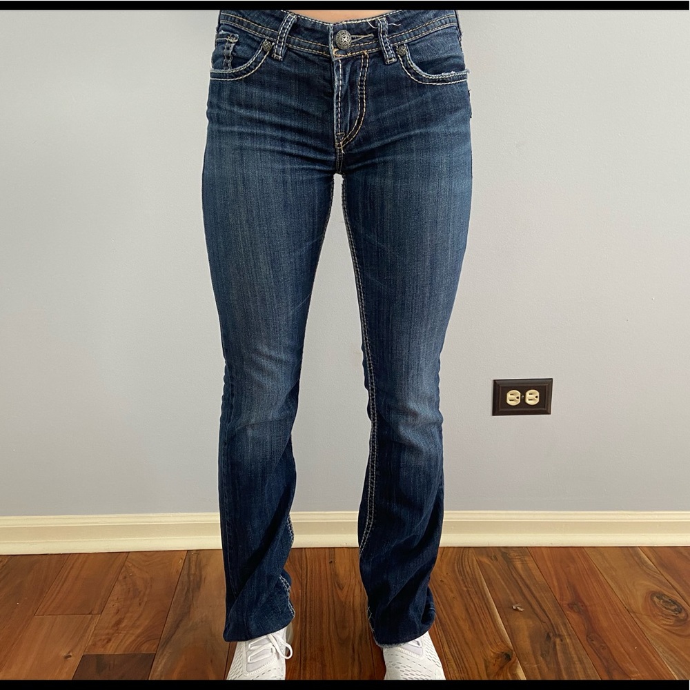 Low rise bootcut jeans